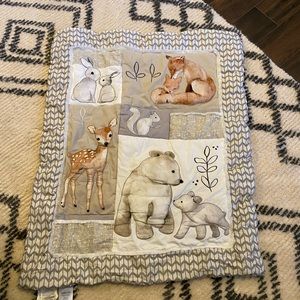 Lambs & Ivy painted forest quilt